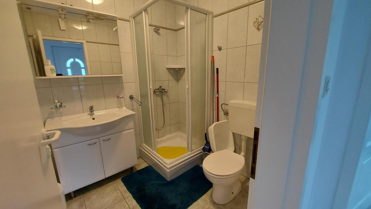 Apartmani Ban Omišalj Exterior foto