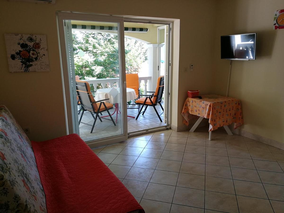 Apartmani Ban Omišalj Exterior foto