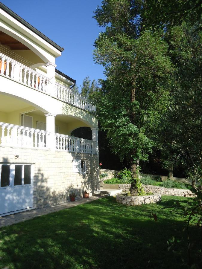 Apartmani Ban Omišalj Exterior foto